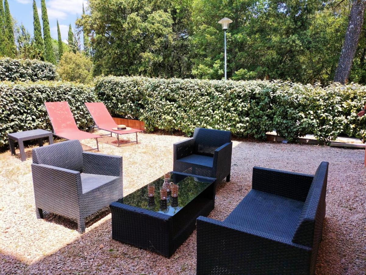 Apartament Quietude En Luberon Roussillon en Isere Zewnętrze zdjęcie