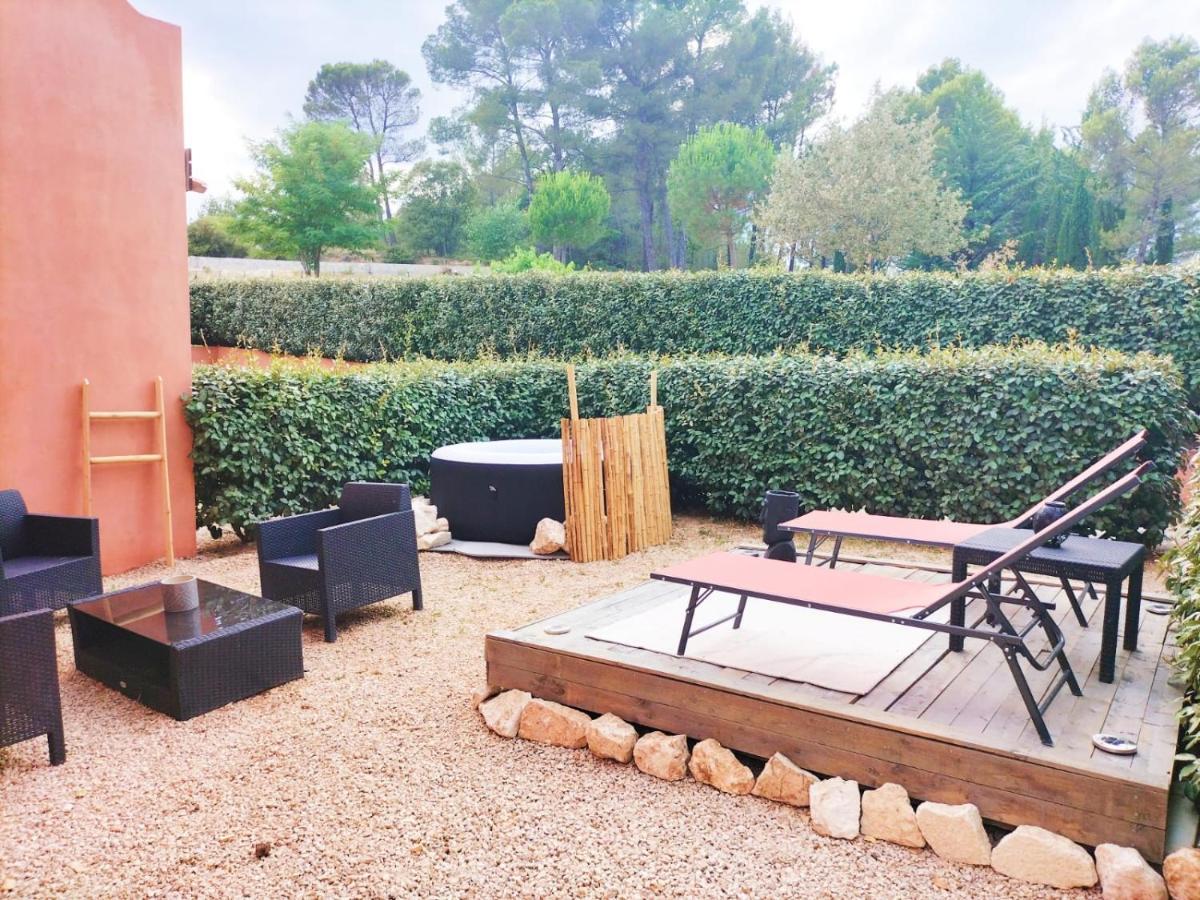 Apartament Quietude En Luberon Roussillon en Isere Zewnętrze zdjęcie